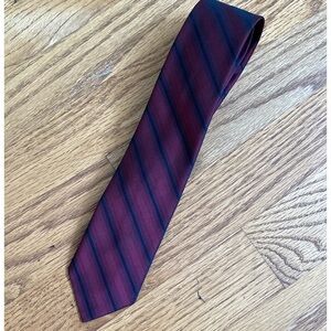 Wemlon by Wembley slim necktie